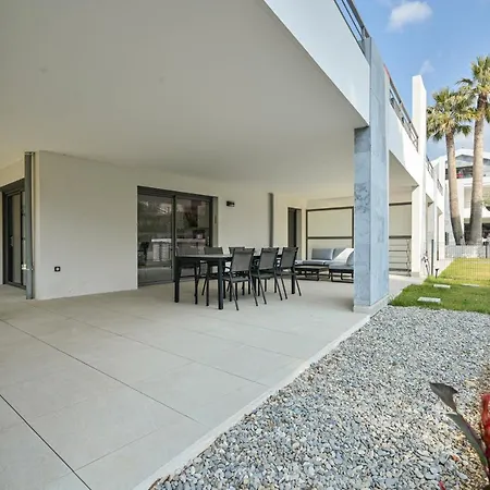 T3 Neuf – C13 - Jardin-terrasse Et Piscine – Accès Direct Plages Et Centre Village Saint-Cyr-sur-Mer
